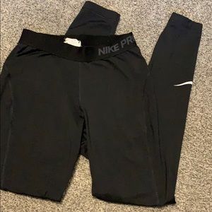 Nike pro dry fit leggings